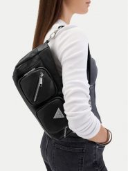 Guess Jeans Torebka CWBEO-GUESS-B-007-09 Czarny. Czarne torebki klasyczne damskie Guess Jeans, z jeansu, bez dodatków. Za 259.99 zł.