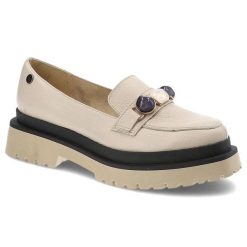 Półbuty damskie BLU, cholewka z gładkiej skóry naturalnej z paskiem na podbiciu i ozdobnym metalowym elementem gruba warstwowa podeszwa z wyraźnym pr. Brązowe półbuty damskie Blu, bez wzorów, ze skóry, bez obcasa, na płaskiej podeszwie, bez zapięcia. Za 275.00 zł.