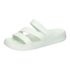 Klapki Crocs Getaway Strappy W Damskie. Niebieskie klapki damskie Crocs, bez wzorów, bez obcasa, bez zapięcia. Za 174.75 zł.
