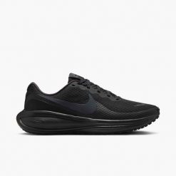 Buty sportowe damskie Nike Revolution 8. Czarne obuwie sportowe damskie Nike, bez zapięcia, do biegania, Nike Revolution. Za 251.99 zł.