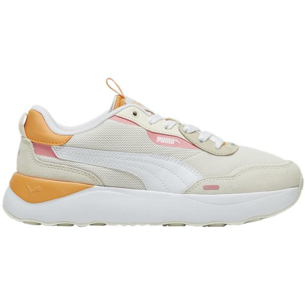 Buty damskie Puma Runtamed Platform. Białe obuwie sportowe casual damskie Puma, trekkingowe. W wyprzedaży za 231.40 zł.