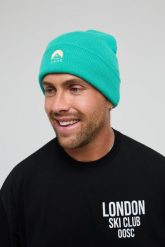 Klasyczna czapka beanie - Aqua. Niebieskie czapki damskie OOSC, bez wzorów, z materiału. Za 122.99 zł.