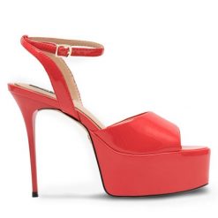 Sandały Nine West. Czerwone sandały damskie Nine West, bez wzorów, bez obcasa, na szpilce, bez zapięcia. Za 149.99 zł.