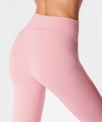 Legginsy sportowe dla kobiet z kopertowym tyłem Carpatree Balletcore. Czerwone legginsy damskie Carpatree, s, bez wzorów, z materiału. Za 175.99 zł.