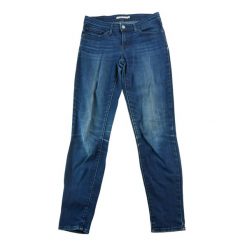 Second life - Levi Strauss damskie jeansy Skinny 711 - Stan bardzo dobry. Niebieskie jeansy damskie Levi's. Za 127.76 zł.