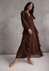 Brązowa Rustykalna Sukienka Wieczorowa z Falbanami i Marszczeniem w Talii Himereanes. Brązowe sukienki damskie Renee, z aplikacjami, z materiału, wizytowe, bez ramiączek. Za 199.99 zł.