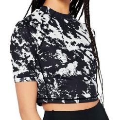 Koszulka turystyczna damska Superdry Run 3/4 Tight Crop. Czarne koszulki sportowe damskie Superdry, l, bez wzorów, z elastanu, bez ramiączek. Za 104.60 zł.