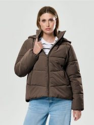 Ocieplana kurtka puffer z kapturem - brązowy. Brązowe kurtki damskie Sinsay, l, bez wzorów, z kapturem. Za 89.99 zł.