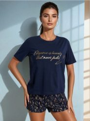 Piżama dwuczęściowa ze wzorem - granatowy. Niebieskie piżamy damskie Sinsay, bez wzorów, bez ramiączek. Za 39.99 zł.