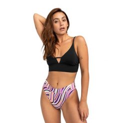 Dół od stroju kąpielowego Billabong Sol Searcher Maui Rider. Bikini Billabong, bez wzorów. Za 98.99 zł.