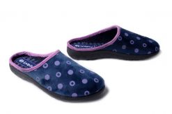 INBLU ET-24 004 granatowy, kapcie damskie. Niebieskie kapcie damskie Inblu, z tkaniny. Za 77.99 zł.