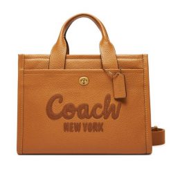 Torebka Coach. Brązowe torebki klasyczne damskie Coach, bez dodatków. Za 1,459.00 zł.