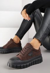 Brązowe Sneakersy Vices na Platformie z Ozdobą i Napisem Leawen. Brązowe obuwie sportowe damskie Renee, z jeansu, bez zapięcia. Za 89.99 zł.