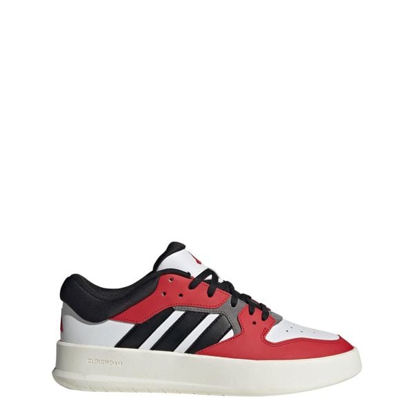Buty Court 24. Białe obuwie sportowe casual damskie Adidas, bez zapięcia. W wyprzedaży za 323.30 zł.
