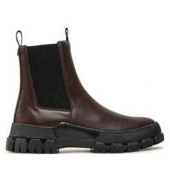 Sztyblety Weekend Max Mara. Brązowe botki damskie Weekend Max Mara, bez obcasa, na płaskiej podeszwie, bez zapięcia. Za 1,239.00 zł.