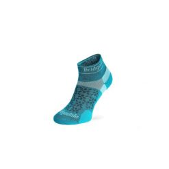 Skarpety do biegania damskie Bridgedale Ultra LtT2 Merino Sport Low. Fioletowe skarpetki damskie Bridgedale, bez wzorów. Za 72.99 zł.