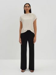 Someday Koszulka "Kilaja" w kolorze beżowym rozmiar: 36. Brązowe bluzki damskie someday., bez wzorów, bez kołnierzyka, bez ramiączek. Za 104.99 zł.