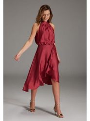 SWING Sukienka w kolorze czerwonym rozmiar: 38. Czerwone sukienki damskie Swing, bez wzorów, bez ramiączek. Za 260.99 zł.