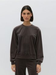 Welurowa bluza - brązowy. Brązowe bluzy damskie Reserved, l, bez wzorów, z dzianiny, bez kaptura. W wyprzedaży za 59.99 zł.