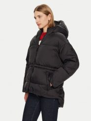 Guess Kurtka zimowa Marika W4BL99 WG0V0 Czarny Regular Fit. Czarne kurtki damskie Guess, na zimę, xl, z aplikacjami, z syntetyku, bez kaptura. Za 609.99 zł.