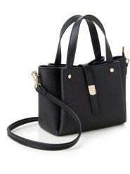 Vince Camuto Torebka "Bellagio" w kolorze czarnym - 25 x 19 x 11 cm rozmiar: onesize. Czarne torebki klasyczne damskie Vince Camuto, z materiału, przez ramię, bez dodatków. Za 171.45 zł.