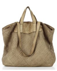 Pleciona shopperka MARCO MAZZINI beż taupe v186b. Brązowe shopper bag bez wzorów, ze skóry, na ramię, duże, bez dodatków. Za 616.55 zł.