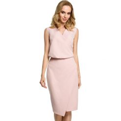 Sukienka elegancka ołówkowa do pracy kopertowy dekolt czarna. Czarne sukienki damskie Sukienki.shop, bez wzorów, biznesowe, bez ramiączek. Za 129.00 zł.