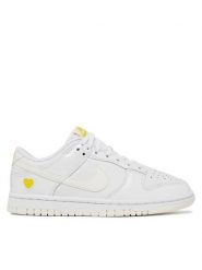 Nike Sneakersy Dunk Low FD0803 100 Biały. Białe obuwie sportowe damskie Nike, ze skóry, bez zapięcia. Za 379.99 zł.