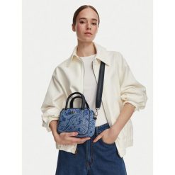 Torebka adidas. Niebieskie kuferki damskie Adidas, bez wzorów, bez dodatków. Za 215.99 zł.