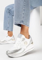 Srebrne Sneakersy na Koturnie z Siateczką i Brokatem oraz Metalową Klamerką Tilansa. Białe obuwie sportowe damskie Born2be, z materiału, bez zapięcia. Za 99.99 zł.