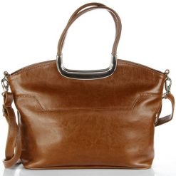 Aktówka kuferek ze skóry naturalnej DAN-A T261 camel. Brązowe aktówki damskie DAN-A, ze skóry, bez dodatków. Za 369.99 zł.
