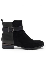 Clara Barson Botki TOVE W16AW462-22 Czarny. Czarne botki damskie Clara Barson, z materiału, bez obcasa, na płaskiej podeszwie, bez zapięcia. Za 129.99 zł.