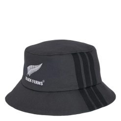 KAPELUSZ TYPU BUCKET BLACK FERNS. Szare kapelusze damskie Adidas, bez wzorów, z bawełny, sportowe. Za 129.00 zł.