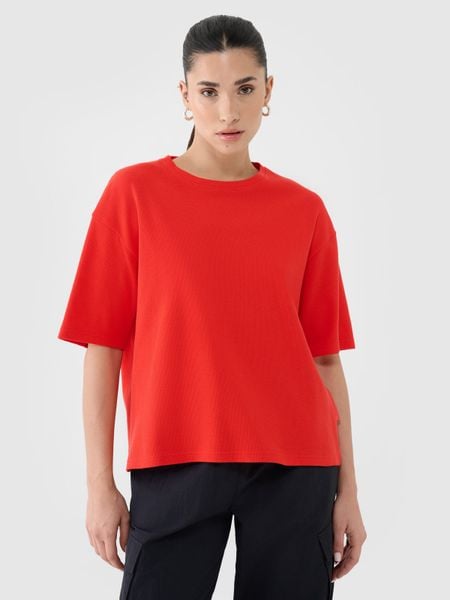4F T-shirt regular z waflowej dzianiny damski - czerwony XS. Czerwone t-shirty damskie 4F, xs, bez wzorów, z bawełny, bez kołnierzyka. W wyprzedaży za 39.99 zł.