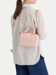 Nine West Torebka EO-Lira II-LX20085 Różowy. Czerwone torebki klasyczne damskie Nine West, z materiału, bez dodatków. Za 269.99 zł.