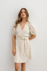 SUKIENKA LIVIA BEŻOWA M - Flawless. Brązowe sukienki damskie Flawless, bez wzorów, z bawełny, eleganckie, bez ramiączek. Za 265.00 zł.