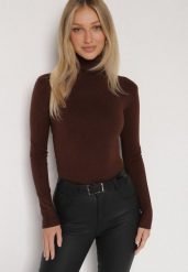 Brązowy Golf z Bawełną o Prostym Kroju Mevoresa. Brązowe golfy damskie Born2be, bez wzorów, z bawełny, bez ramiączek. Za 49.99 zł.
