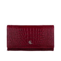 Portfel skórzany damski Canaletto ze skóry z wzorem krokodyla – ochrona RFID i wyjątkowy styl PD1634s162 RFID. Brązowe portfele damskie bez wzorów, ze skóry. Za 190.00 zł.