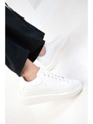 Trendyol Sneakersy w kolorze białym rozmiar: 38. Białe obuwie sportowe damskie Trendyol, bez zapięcia. Za 72.45 zł.