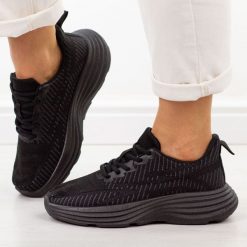 Czarne sportowe buty damskie Filippo Dtn7868/26. Czarne obuwie sportowe damskie Filippo, na lato, z dresówki, bez zapięcia, trekkingowe. Za 119.00 zł.
