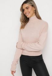 Jasnoróżowy Asymetryczny Golf ze Ściągaczami Averssa. Czerwone golfy damskie Born2be, m, bez wzorów, bez ramiączek. Za 84.99 zł.