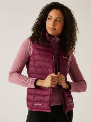 Regatta Kamizelka pikowana "Marizion" w kolorze jagodowym rozmiar: 38. Różowe kamizelki damskie Regatta, bez wzorów, bez kaptura. Za 135.49 zł.
