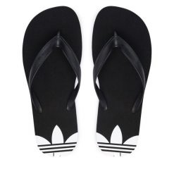 Japonki adidas. Czarne klapki damskie Adidas, bez wzorów, bez obcasa, bez zapięcia. Za 89.99 zł.