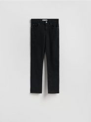 Jeansy boyfriend - czarny. Czarne jeansy damskie Reserved. Za 119.99 zł.