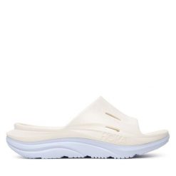 Klapki Hoka. Białe klapki damskie HOKA, bez wzorów, bez obcasa, bez zapięcia. Za 299.99 zł.