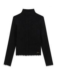 Guess Golf J6BR29 Z1931 Czarny Regular Fit. Czarne swetry dziewczęce Guess, z aplikacjami, z syntetyku, bez kołnierzyka, bez ramiączek. Za 194.99 zł.