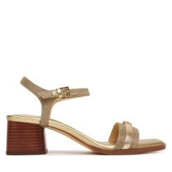 Sandały MICHAEL Michael Kors. Żółte sandały damskie MICHAEL Michael Kors, bez wzorów, bez obcasa, na słupku, bez zapięcia. Za 629.99 zł.