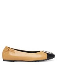 Tory Burch Baleriny Claire Cap-Toe Ballet 156309 Beżowy. Brązowe balerinki damskie Tory Burch, bez wzorów, ze skóry. Za 1,379.00 zł.