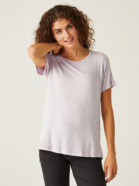 Regatta Koszulka "Ballyton" w kolorze fioletowym rozmiar: 46. Różowe bluzki damskie Regatta, bez wzorów, bez kołnierzyka, bez ramiączek. Za 37.21 zł.