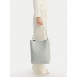 Torebka GINO ROSSI. Niebieskie torebki klasyczne damskie Gino Rossi, bez dodatków. Za 229.99 zł.